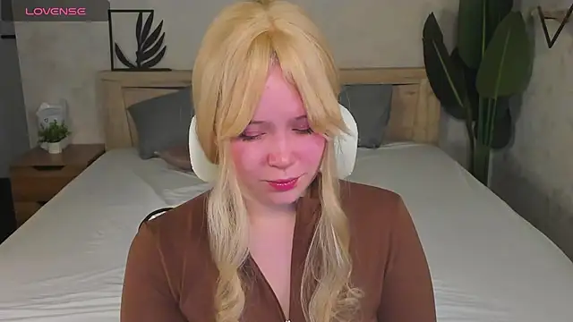 Amy Kimberlly online show from December 2025 12:19:01 AM