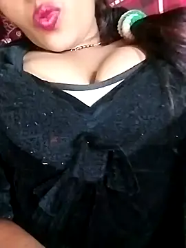 Snapshot of Simrandeshipp chatting on January 2025 04:13:02 PM Simrandeshipp online show from January 2025 04:13:02 PM