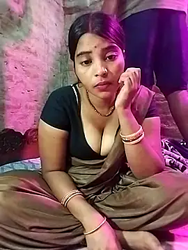 Snapshot of Simrandeshipp chatting on March 2025 07:05:01 PM Simrandeshipp online show from March 2025 07:05:01 PM