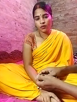 Snapshot of Simrandeshipp chatting on March 2025 06:58:01 PM Simrandeshipp online show from March 2025 06:58:01 PM