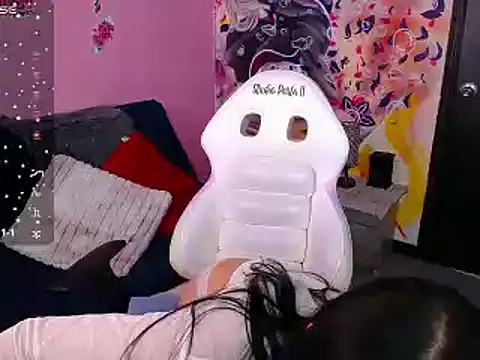 Sofii cutee online show from February 2025 01:41:01 PM