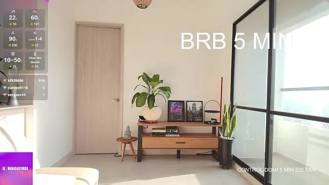 Mara Santoro online show from November 2025 12:22:02 PM