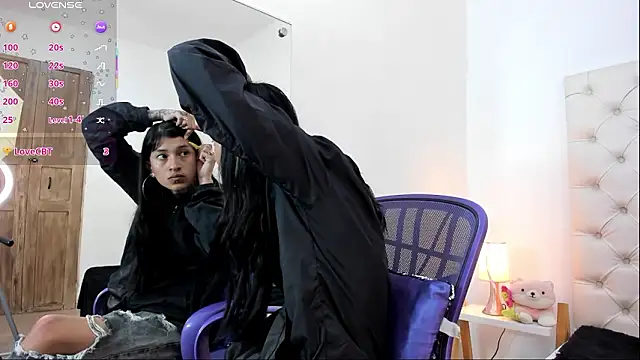 esmeralda06 online show from February 2026 12:49:01 PM