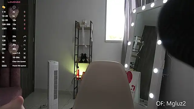 Megancute2  online show from February 2026 07:32:02 PM