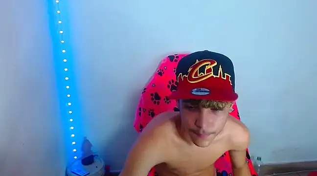  SpicyBoy online show from February 2025 02:44:02 AM