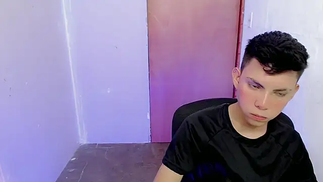 Alexxx lov online show from September 2025 01:00:01 PM