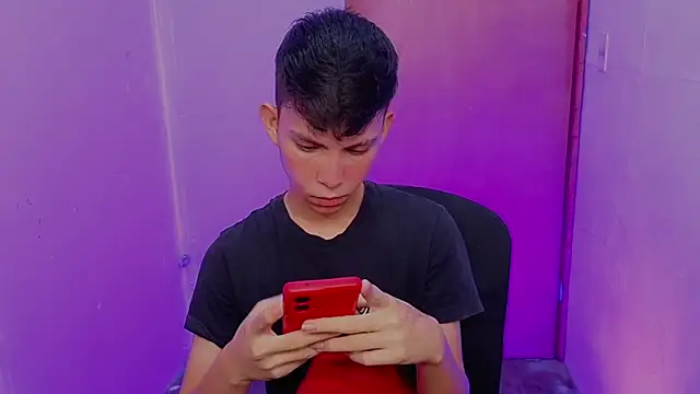 Alexxx lov online show from February 2026 12:26:01 PM