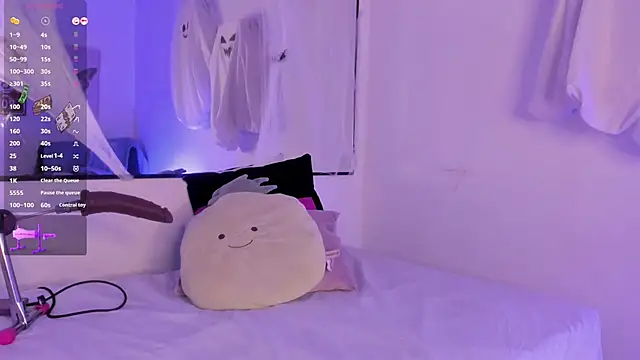 AnaChernova online show from October 2025 12:31:01 PM