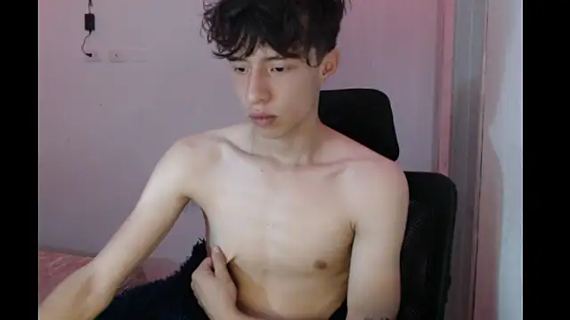 Juanmres online show from December 2025 01:11:02 AM