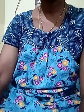 Snapshot of TeluguammayiMahi chatting on October 2025 12:44:01 AM TeluguammayiMahi online show from October 2025 12:44:01 AM