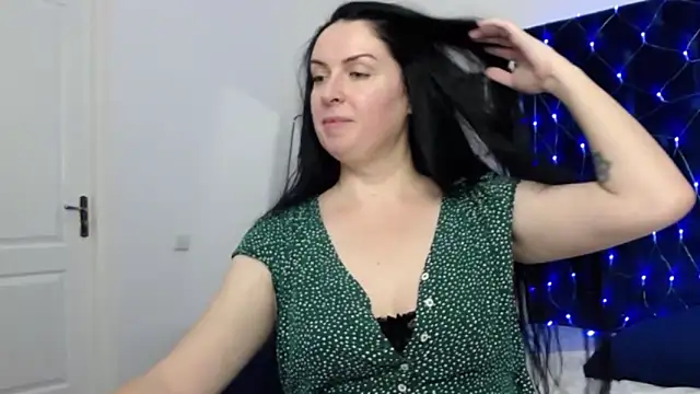 JacquelineElle online show from February 2025 09:39:02 PM