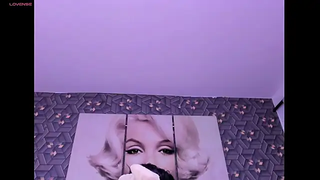 Emily rivera78 online show from April 2026 05:03:02 AM