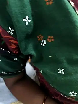 Snapshot of sweety006telugu chatting on February 2025 05:08:01 AM sweety006telugu online show from February 2025 05:08:01 AM