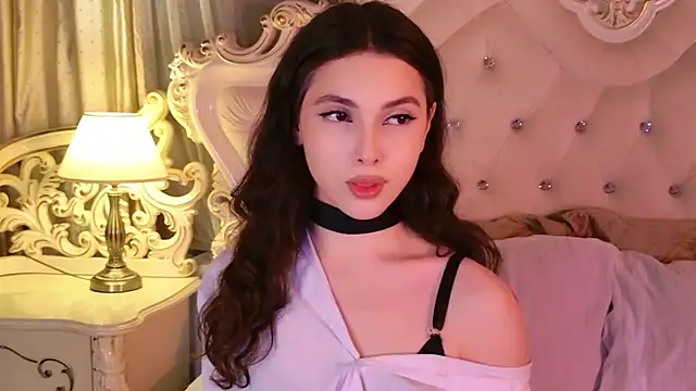 GIGI DAV online show from November 2025 08:47:02 PM