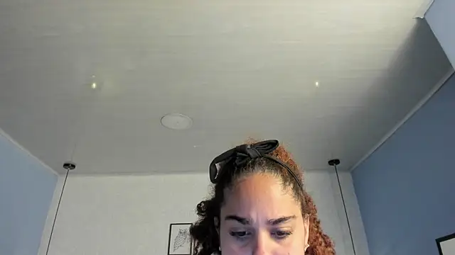 Snapshot of ninna_curly chatting on June 2026 09:26:01 AM ninna curly online show from June 2026 09:26:01 AM