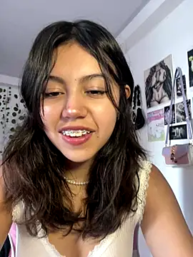 LiLy kIndly online show from November 2025 07:35:02 PM