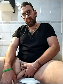 Snapshot of Hardasanut chatting on November 2025 09:24:02 PM Hardasanut online show from November 2025 09:24:02 PM