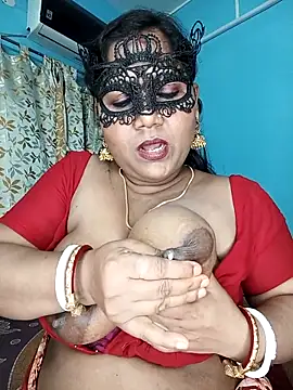 Snapshot of straightthing chatting on October 2025 07:55:01 PM straightthing online show from October 2025 07:55:01 PM