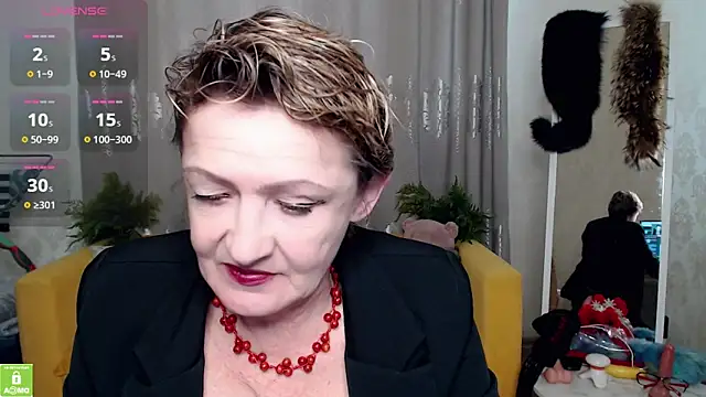 Snapshot of SexyGrandma_ chatting on February 2026 05:52:01 AM SexyGrandma online show from February 2026 05:52:01 AM