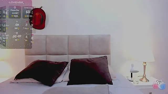 MelodyWinx online show from February 2025 06:43:02 PM