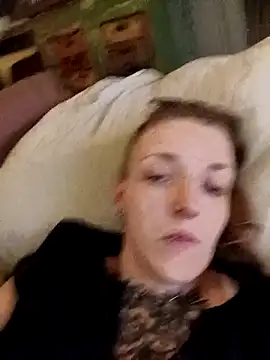 Snapshot of Astrid-Gilbert chatting on February 2025 08:31:01 PM Astrid-Gilbert online show from February 2025 08:31:01 PM