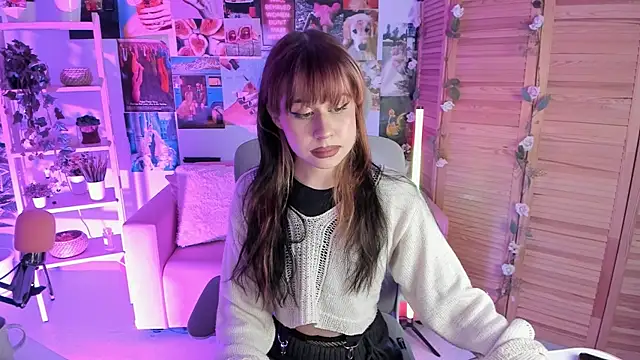 MisaPage online show from March 2025 06:01:02 PM