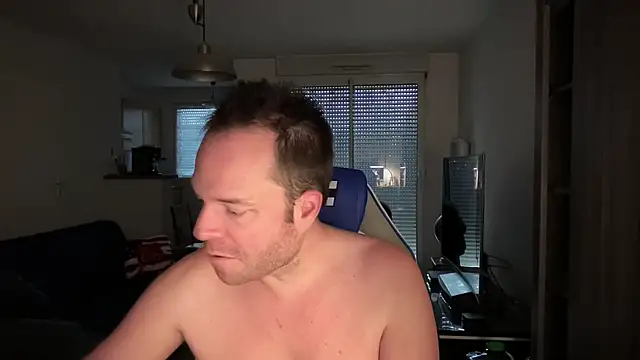 Funnyjul31 online show from February 2025 04:07:01 PM