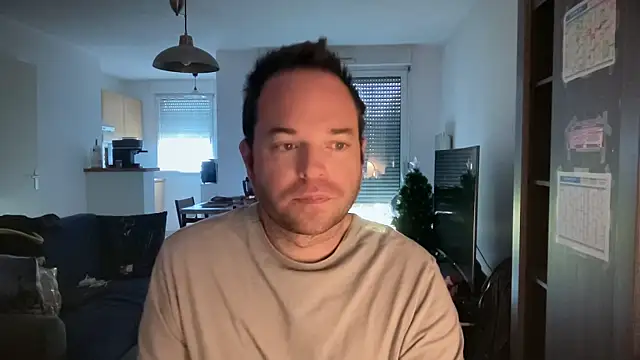 Funnyjul31 online show from November 2025 10:39:02 AM