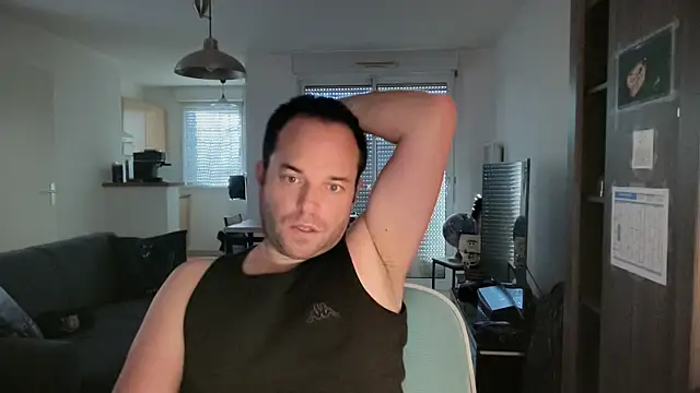 Funnyjul31 online show from February 2026 03:05:02 PM