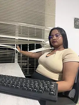 my cam online show from March 2025 12:40:02 AM