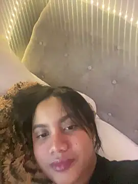 my cam online show from March 2025 03:45:01 AM