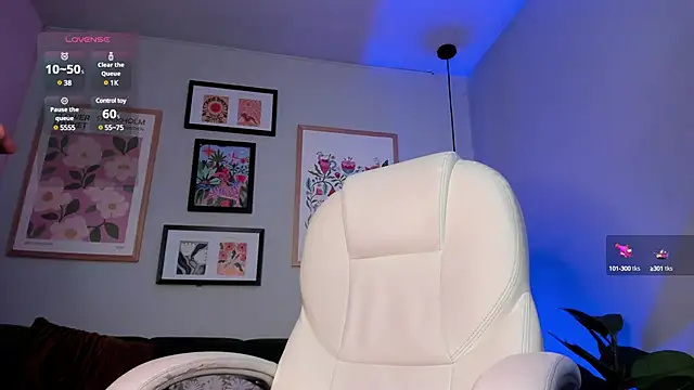 Snapshot of nina__dixon chatting on March 2025 07:45:02 PM nina dixon online show from March 2025 07:45:02 PM