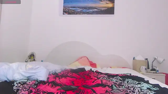 Snapshot of Ju-Hot chatting on March 2025 10:10:01 PM Ju-Hot online show from March 2025 10:10:01 PM