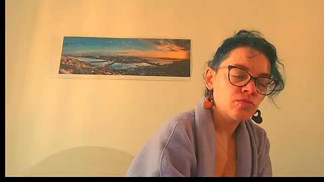 Snapshot of Ju-Hot chatting on December 2025 12:57:02 PM Ju-Hot online show from December 2025 12:57:02 PM