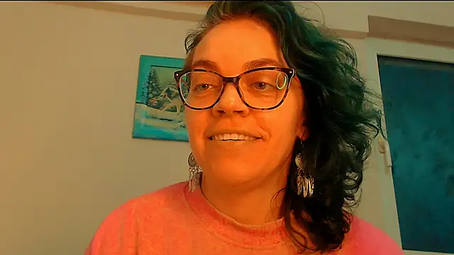 Snapshot of Ju-Hot chatting on March 2026 05:28:01 PM Ju-Hot online show from March 2026 05:28:01 PM