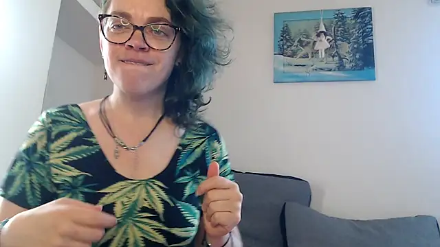 Snapshot of Ju-Hot chatting on March 2026 03:45:01 PM Ju-Hot online show from March 2026 03:45:01 PM