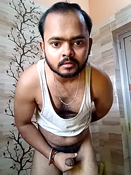 guavam65 online show from March 2026 06:41:03 AM