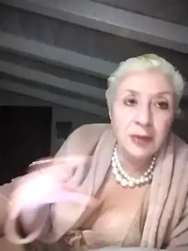 divinaerotica online show from March 2025 06:21:02 PM