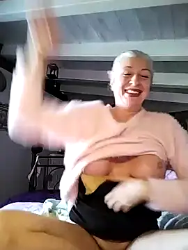 divinaerotica online show from March 2026 02:13:01 PM