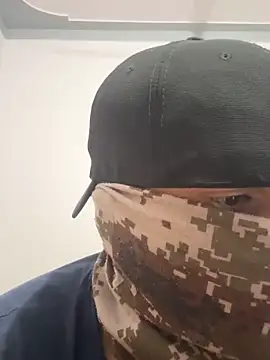 Snapshot of fun_with_rohan chatting on January 2025 08:04:01 AM fun with rohan online show from January 2025 08:04:01 AM