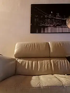 Snapshot of Pourleplasirs chatting on February 2025 12:04:01 AM Pourleplasirs online show from February 2025 12:04:01 AM