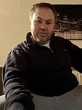 Snapshot of Pourleplasirs chatting on March 2025 11:43:02 PM Pourleplasirs online show from March 2025 11:43:02 PM