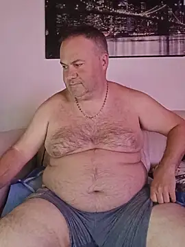 Pourleplasirs online show from May 2026 01:00:01 AM