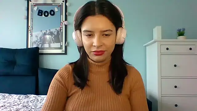 Snapshot of LariceSexy chatting on November 2025 01:33:02 PM LariceSexy online show from November 2025 01:33:02 PM