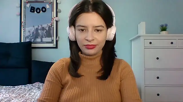 Snapshot of LariceSexy chatting on November 2025 01:10:01 PM LariceSexy online show from November 2025 01:10:01 PM