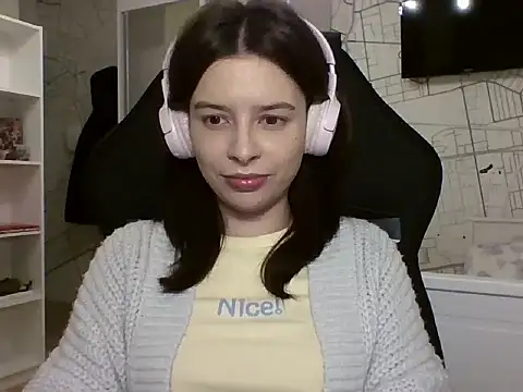 Snapshot of LariceSexy chatting on November 2025 07:13:01 PM LariceSexy online show from November 2025 07:13:01 PM