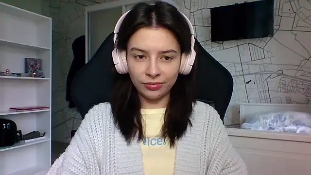 Snapshot of LariceSexy chatting on November 2025 01:21:02 PM LariceSexy online show from November 2025 01:21:02 PM