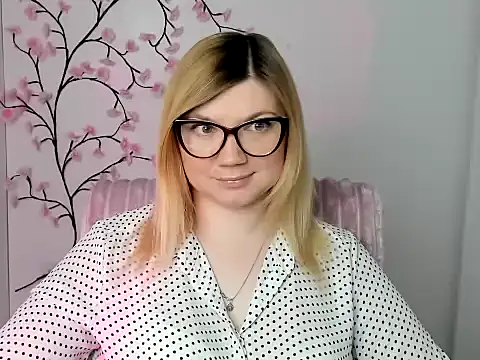 Lola moree online show from April 2026 11:40:01 AM