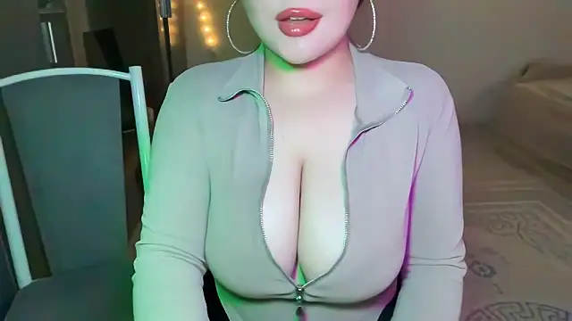Snapshot of anora_sunny chatting on June 2026 05:12:02 PM anora sunny online show from June 2026 05:12:02 PM