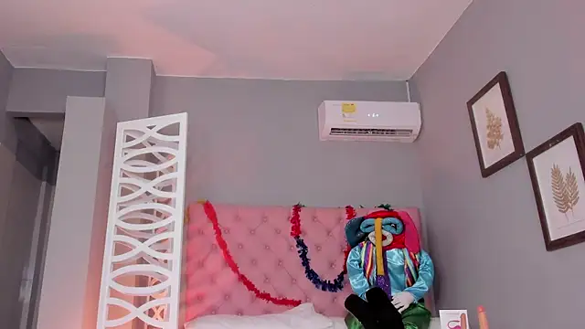 ashanty queen online show from February 2025 12:24:01 PM